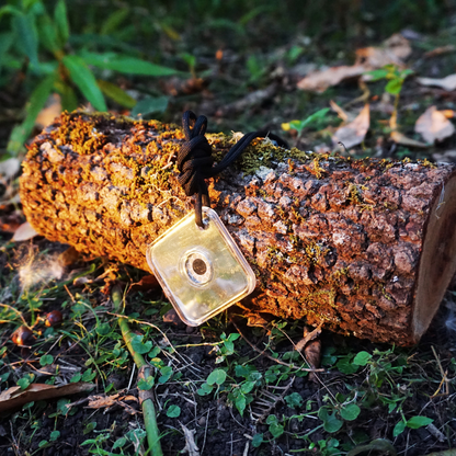 survival kits signalling mirror